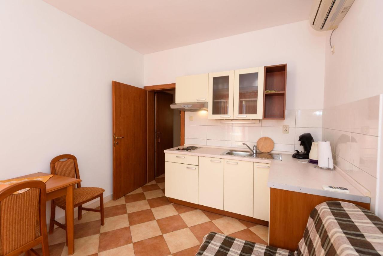 Apartments Zdravko Klek Exterior photo
