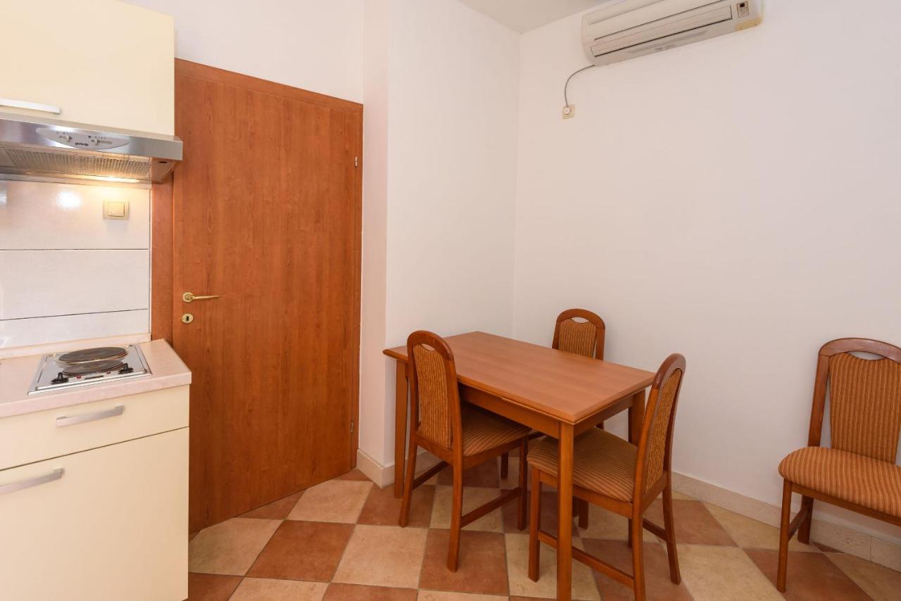 Apartments Zdravko Klek Exterior photo