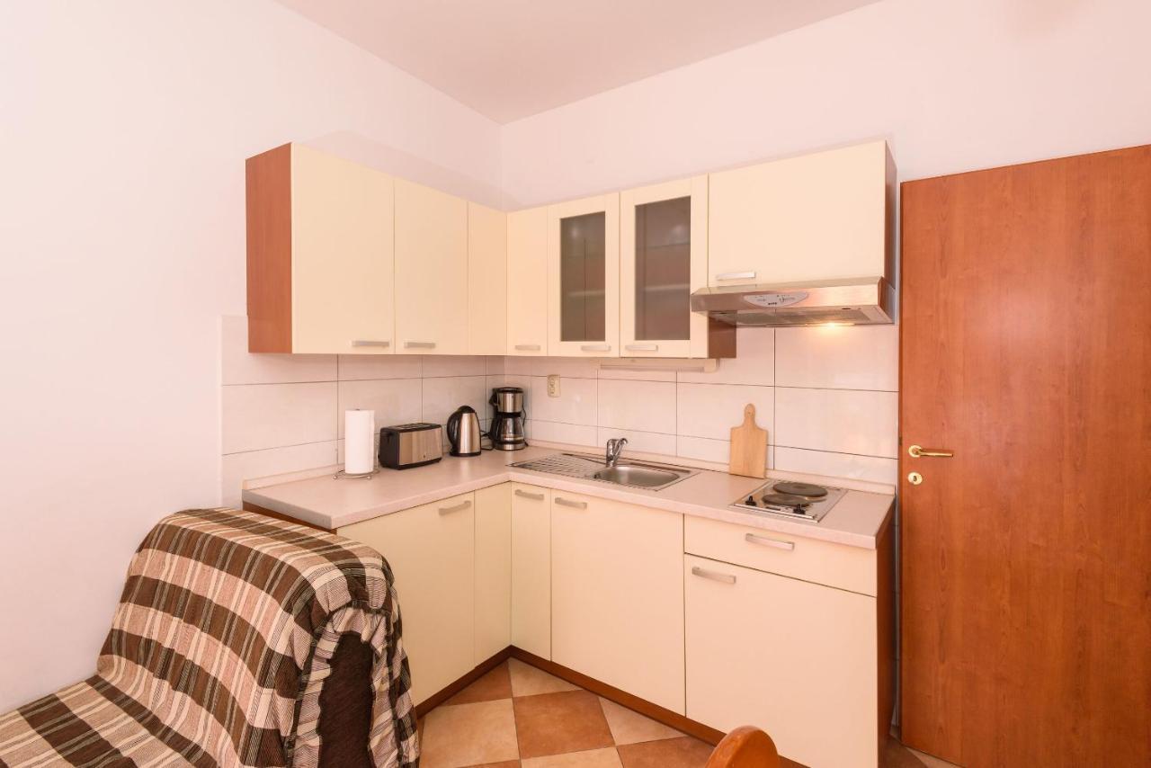 Apartments Zdravko Klek Exterior photo